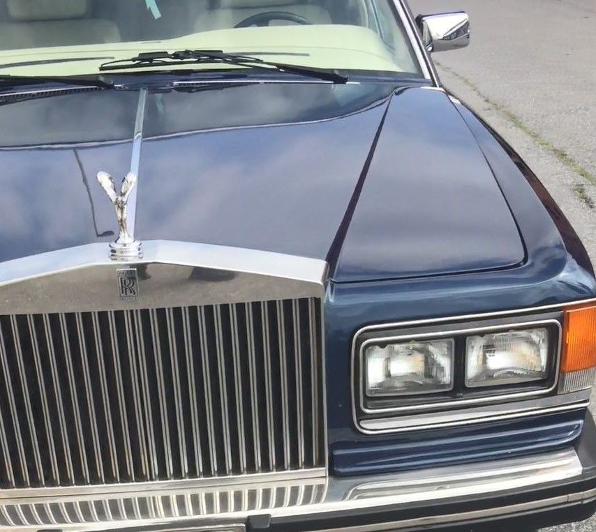 ROLLS ROYCE Silver spirit II  