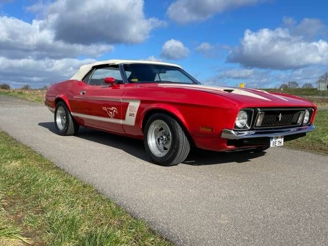 FORD Mustang 351 Cabriolet V8  