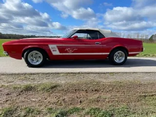 Foto 5 di 6: FORD Mustang 351 Cabriolet V8  