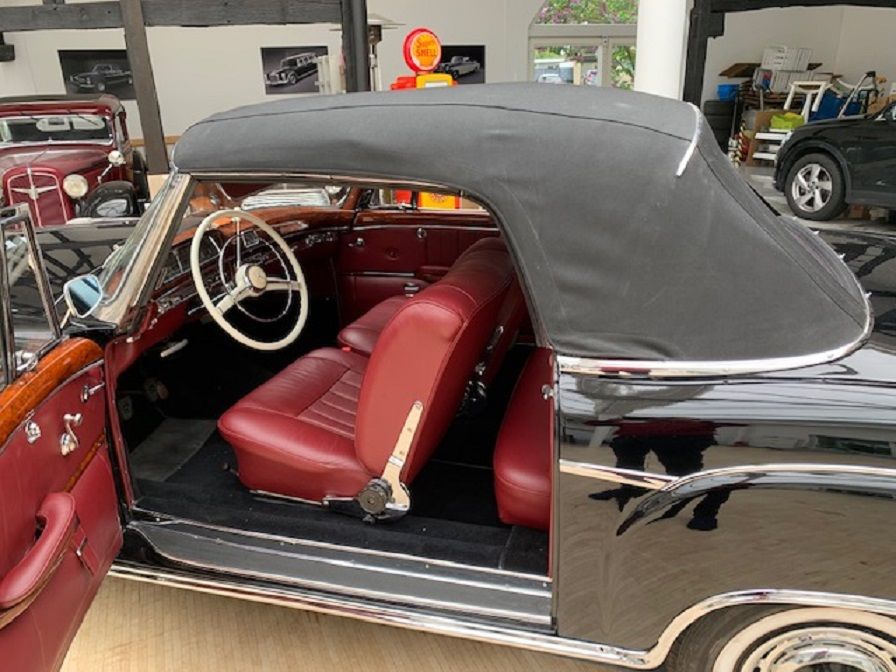 MERCEDES-BENZ 220 S 