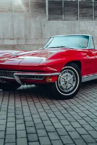 Foto 3 di 8: CHEVROLET Corvette C2  