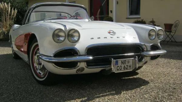 CHEVROLET Corvette C1