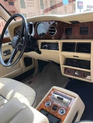 Foto 2 di 5: ROLLS ROYCE Silver spirit II  