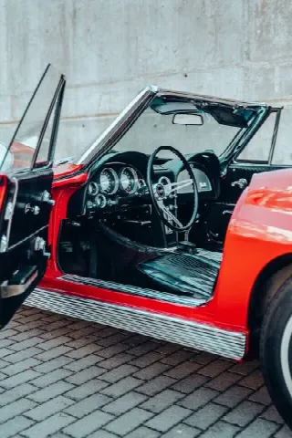 Foto 6 di 8: CHEVROLET Corvette C2  