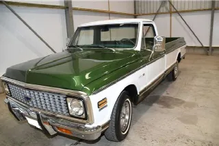 Foto 1 di 4: CHEVROLET Cheyenne V8 350ci     