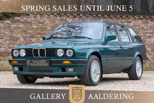 BMW 3 Serie 316i touring "Design Edition" with 47.000 kms Last 3-Series E30 with a high level of personalization, Livery in Lagunen-Grün - Black upholstery Sport seats - Slide sunroof - etc, In the