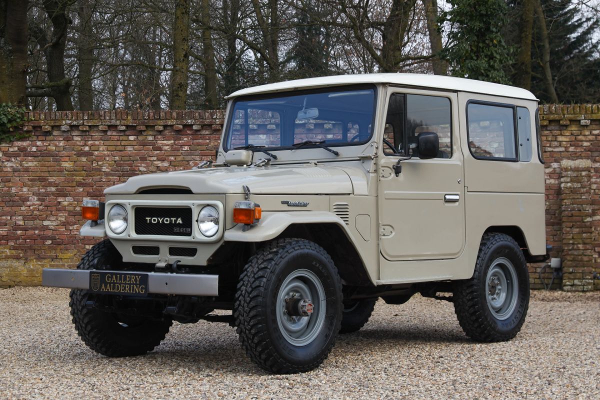 Toyota Land Cruiser BJ40 Hardtop Diesel "Original and gorgeous" The condition is actually inexplicable - "Original or has it been restored?", In Beige Dune with the vinyl grey interior,Newly deliver