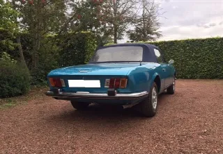 Foto 4 di 4: PEUGEOT 504 Pininfarina 
