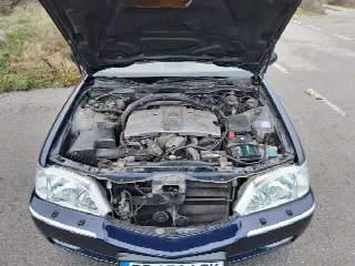 Foto 9 di 24: HONDA Legend KA9 3.5 V6 