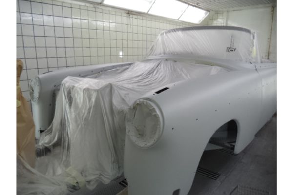 Mercedes-Benz 200-serie 220 SE Cabriolet "Extensively restored" "Extensively restored" - High quality rebuild - every single nut and bolt - bare metal body etc., Documented with photos and invoices 