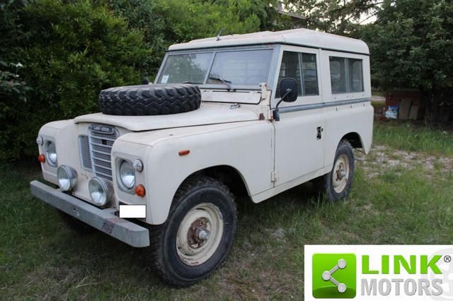 LAND ROVER Series 1-3 (1948-1984) versione 88 anno 1984 44 kw