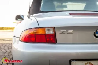 Foto 21 di 32: BMW Z3 1.9 16V cat Roadster