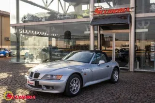Foto 2 di 32: BMW Z3 1.9 16V cat Roadster