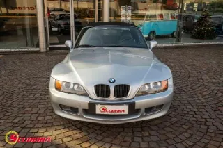 Foto 8 di 32: BMW Z3 1.9 16V cat Roadster