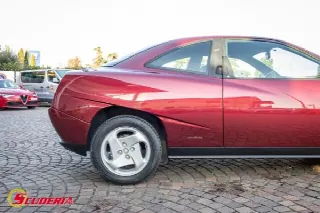 Foto 23 di 30: FIAT Coupe Coupé 2.0 i.e. 16V Plus