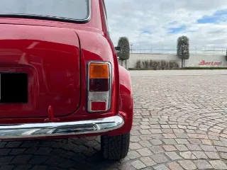Foto 17 di 30: MINI (2001-) Cooper 1300