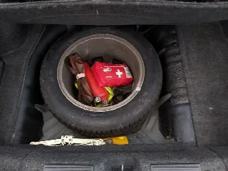 Foto 22 di 24: HONDA Legend KA9 3.5 V6 