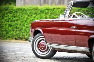 Foto 5 di 11: MERCEDES-BENZ S-ClassHeckflosse(1959-1968) 220Seb Convertible - Restored - Note 1- 