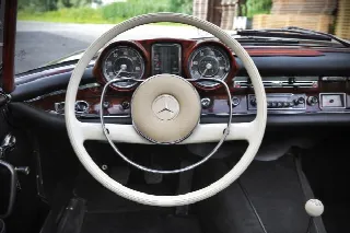 Foto 10 di 11: MERCEDES-BENZ S-ClassHeckflosse(1959-1968) 220Seb Convertible - Restored - Note 1- 