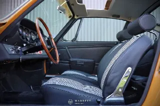 Foto 8 di 9: PORSCHE 911 SWB - Sunroof Coupé - Restored 