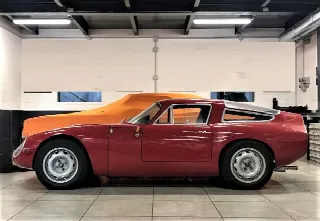 Foto 2 di 6: ALFA ROMEO TZ1 by Greppi
