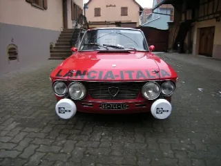 Foto 5 di 9: LANCIA Fulvia 1600 HF FANALONE 