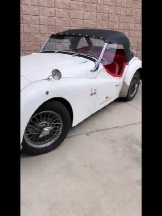 Foto 3 di 8: TRIUMPH TR3A roadster Cabrio 