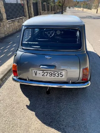 Foto 5 di 5: MINI  850  