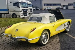Foto 2 di 11: CHEVROLET Corvette C1  