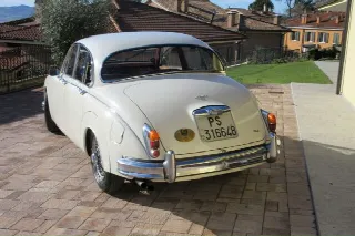 Foto 4 di 20: JAGUAR MKII 3400 