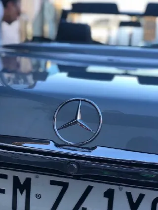 Foto 2 di 4: MERCEDES-BENZ SL(1971-1989) Sl 380   
