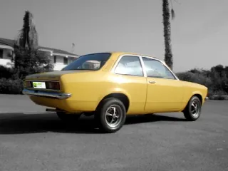 Foto 10 di 38: OPEL Kadett C 1.2 