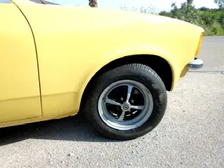 Foto 32 di 38: OPEL Kadett C 1.2 