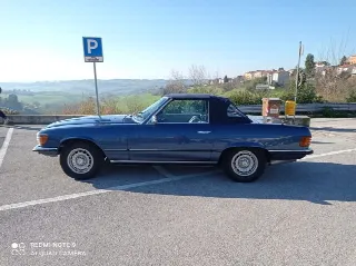 Foto 2 di 3: MERCEDES-BENZ SL(1971-1989) SL350 