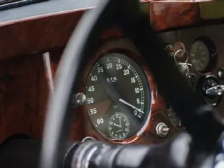 Foto 12 di 15: JAGUAR XK 120 XK120 FHC 1951