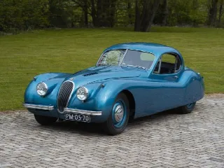 Foto 13 di 15: JAGUAR XK 120 XK120 FHC 1951