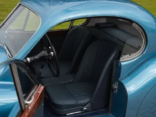 Foto 7 di 15: JAGUAR XK 120 XK120 FHC 1951