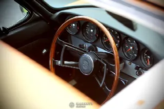 Foto 9 di 9: PORSCHE 911 SWB - Sunroof Coupé - Restored 