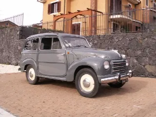 Foto 3 di 9: FIAT 500 C GIARDINETTA