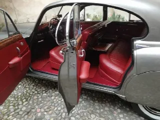 Foto 6 di 19: JAGUAR Mk7  