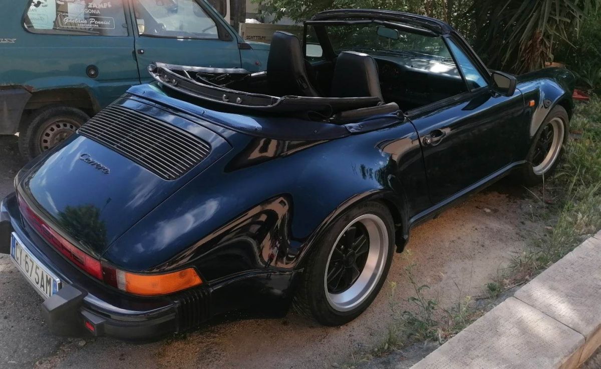 PORSCHE 911 Carrera Cabriolet Turbo Look  