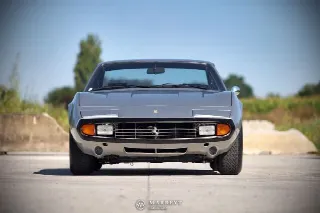 Foto 3 di 4: FERRARI 365(1969-1976) GTC/4 - Purebred Italian Gran Turismo  