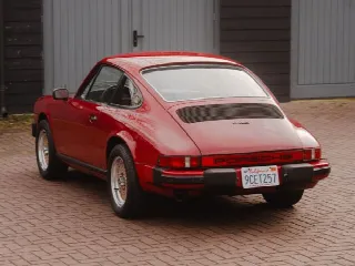 Foto 2 di 6: PORSCHE 911 S 1975 Coupe PTS Malaga Red FULLY MATCHING 