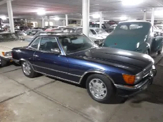 Foto 1 di 15: MERCEDES-BENZ SL(1971-1989) 380 SL blue