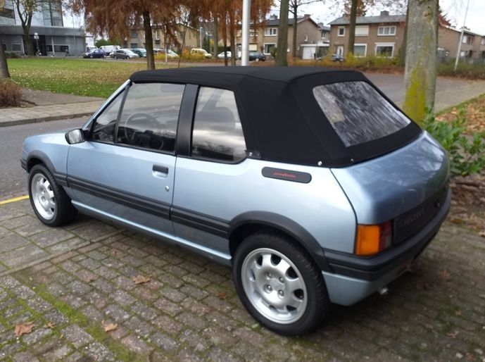 PEUGEOT 205 CTI 