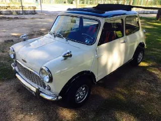 Foto 3 di 5: MINI CLASSIC (1959-2001) Cooper(1959-2000) Mk1 