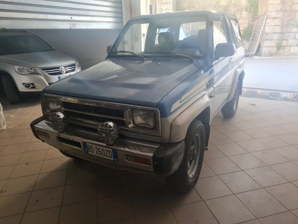 DAIHATSU F 300 Limited
