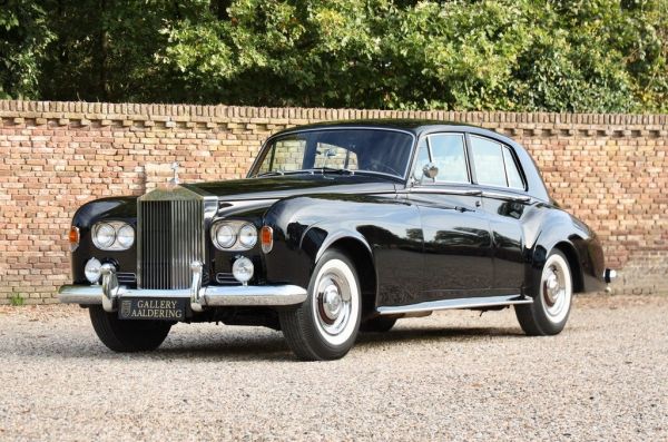 ROLLS ROYCE Silver Cloud III 