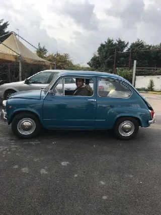 Foto 3 di 6: FIAT 600 Fanalona  