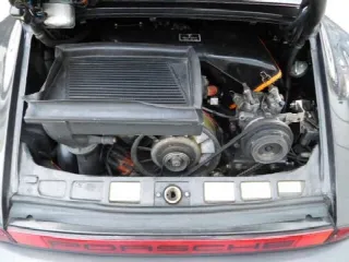 Foto 17 di 18: PORSCHE 911Turbo"(1974-1989)" 930  